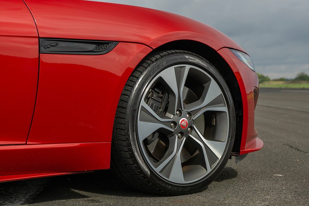 Jaguar F-Type I4 First Edition Black #10