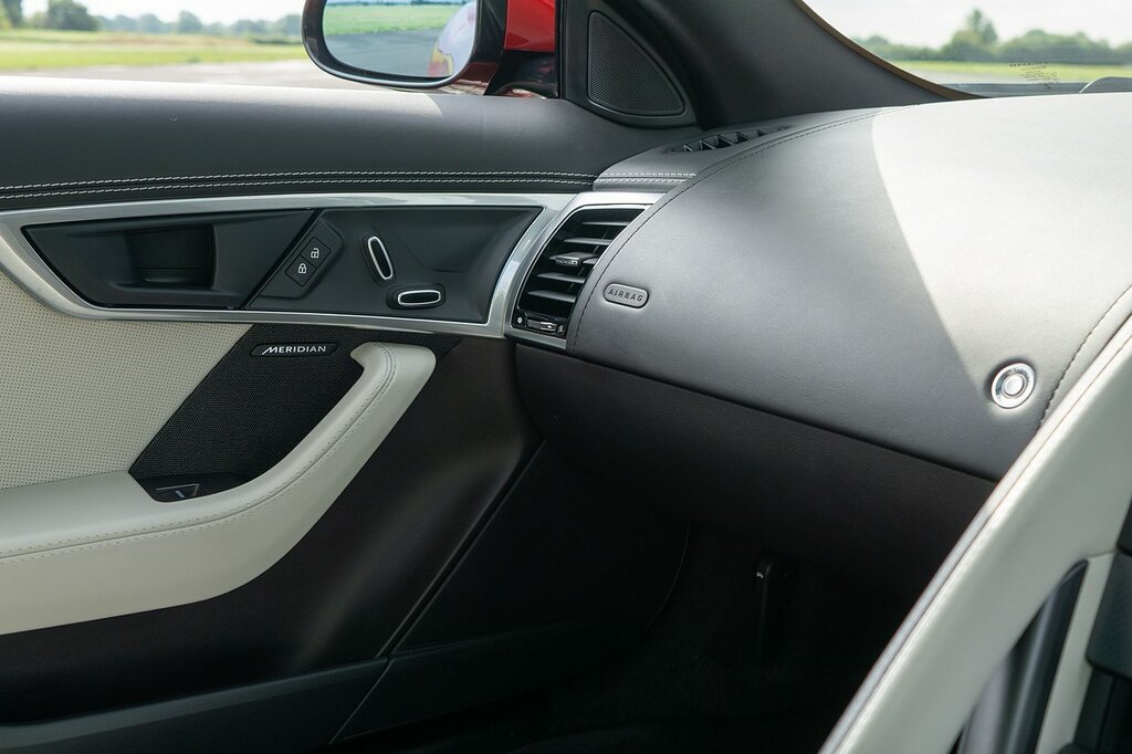 Jaguar F-Type I4 First Edition Black #35