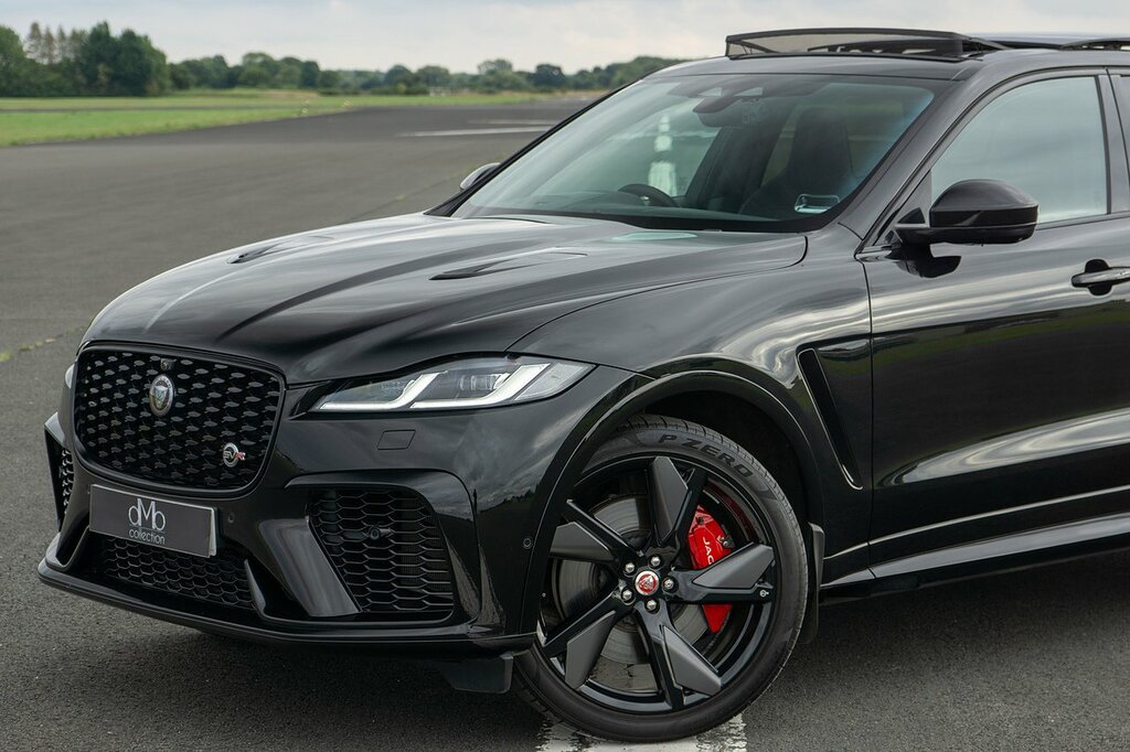Jaguar F-Pace P550 V8 Svr Black #5