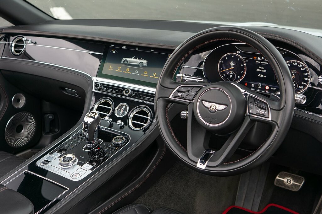 Bentley Continental Gt W12 Gtc White #3