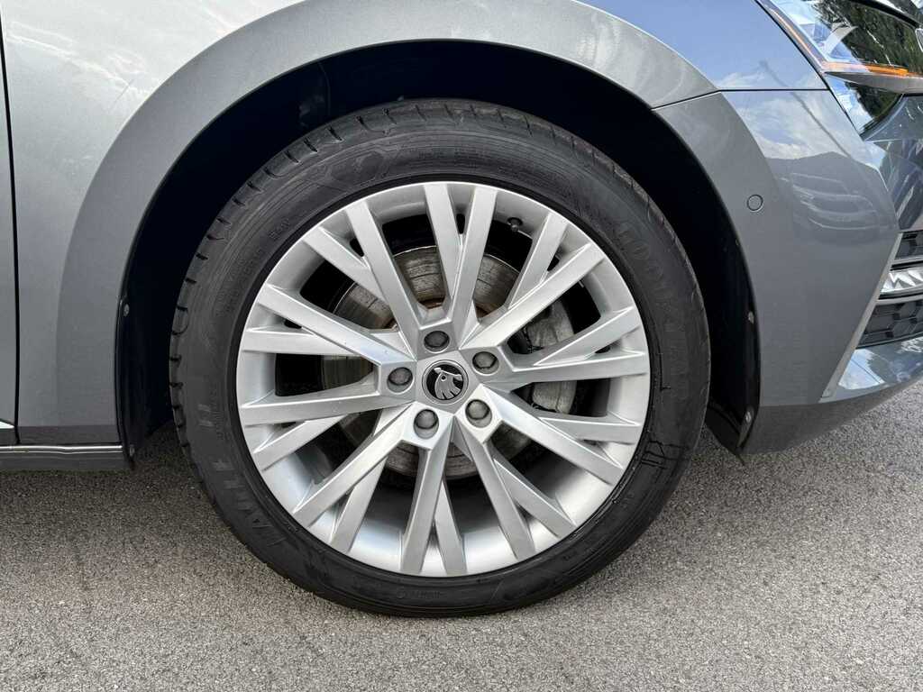 Skoda Superb 1.4 Tsi Iv Se L Dsg Grey #4
