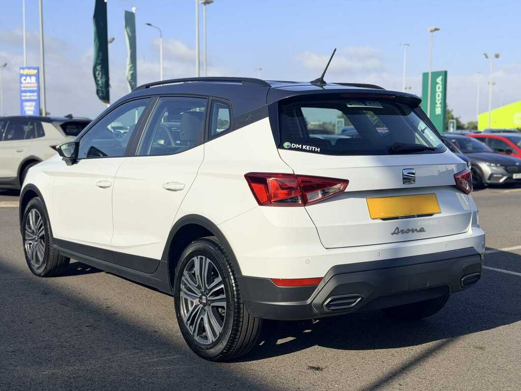 Seat Arona 1.0 Tsi Se Technology FR73CNO White #3