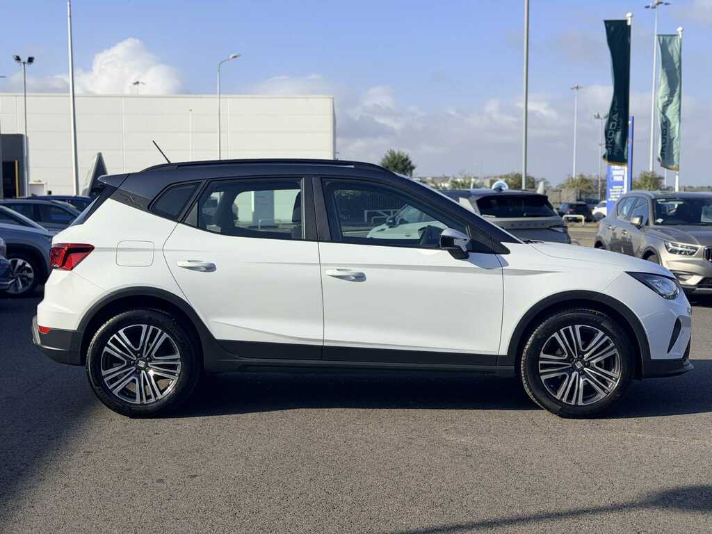 Seat Arona 1.0 Tsi Se Technology FR73CNO White #4