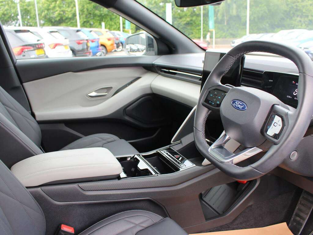 Ford Explorer 210Kw Premium 77Kwh Driver Assist Pack White #6