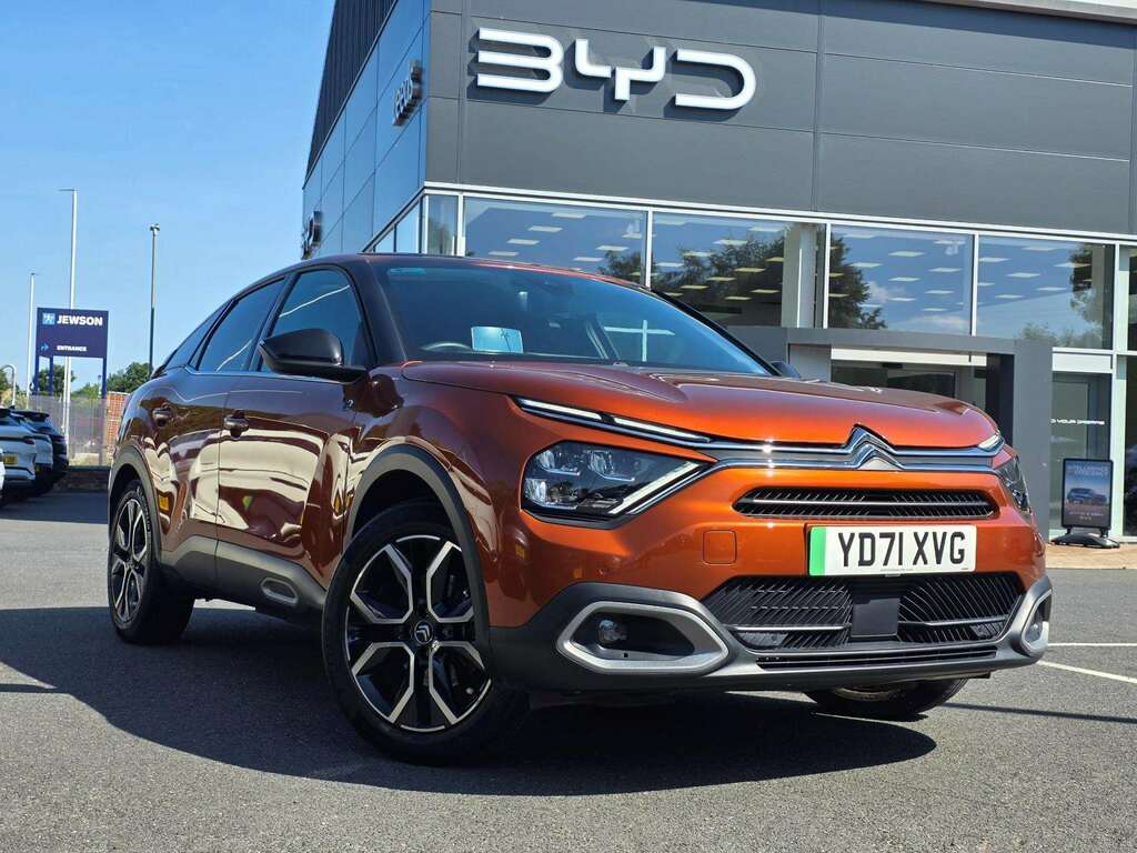 Citroen e-C4 100Kw Shine Plus 50Kwh Orange