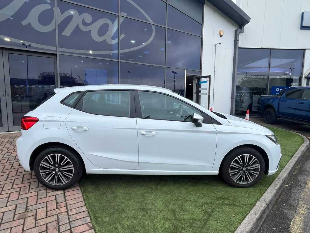 Seat Ibiza 1.0 Tsi 95 Se Technology YG24CFJ White
