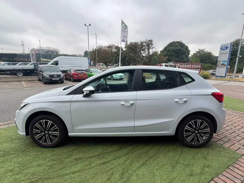 Seat Ibiza 1.0 Tsi 95 Se Technology YG24CFJ White #3