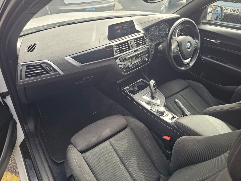 BMW 2 Series 218I Sport Nav Step SD70WVM White #5