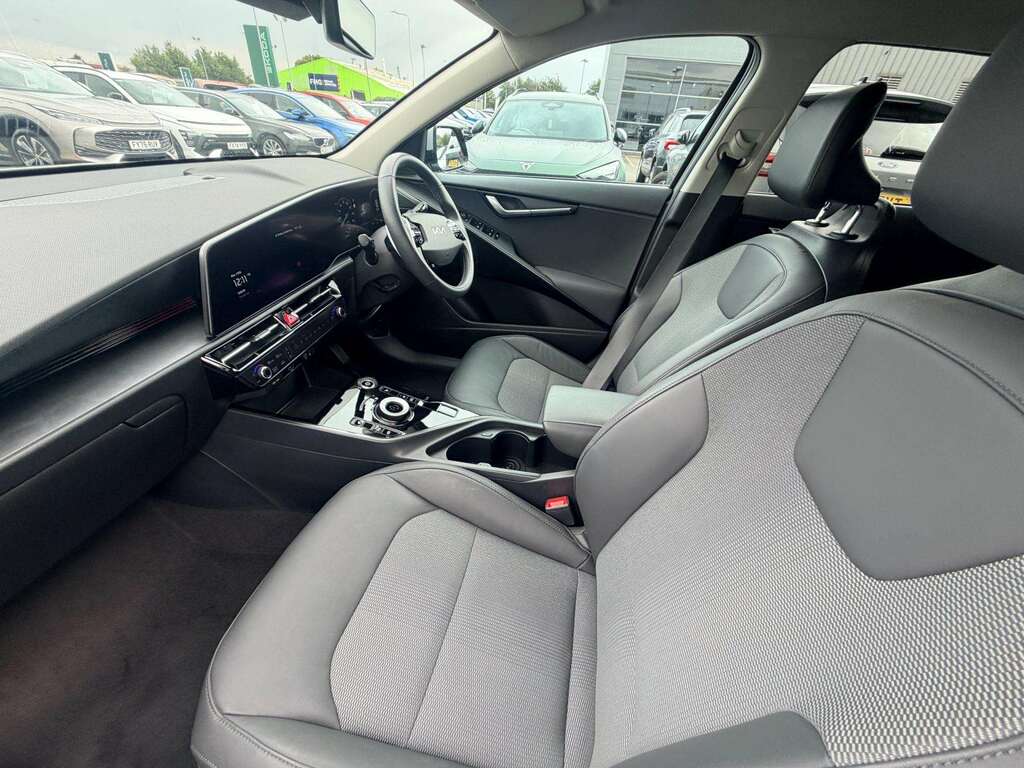 Kia e-Niro 150Kw 3 65Kwh Grey #2