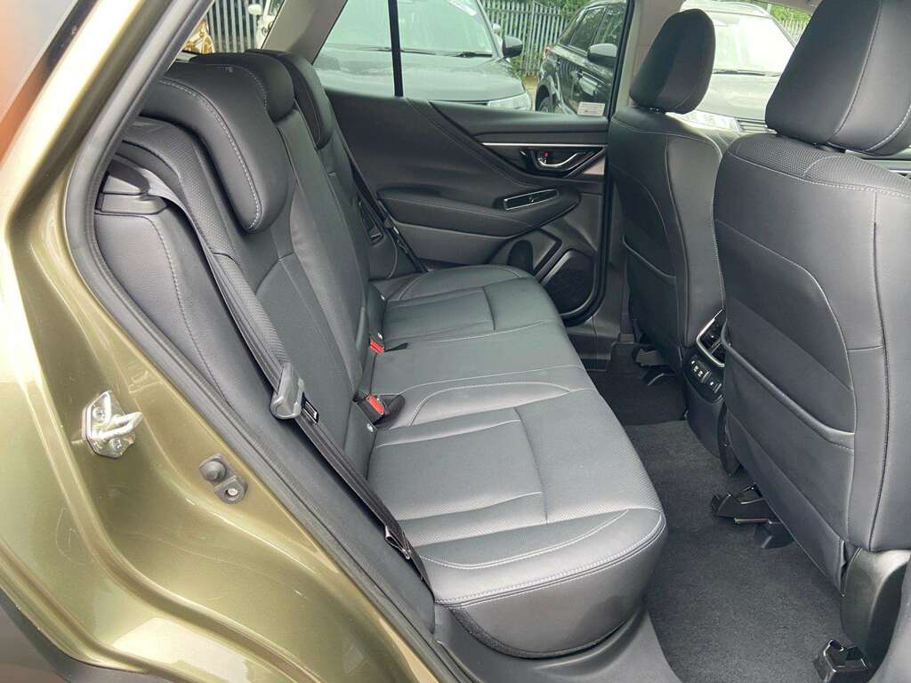 Subaru Outback  Green #10