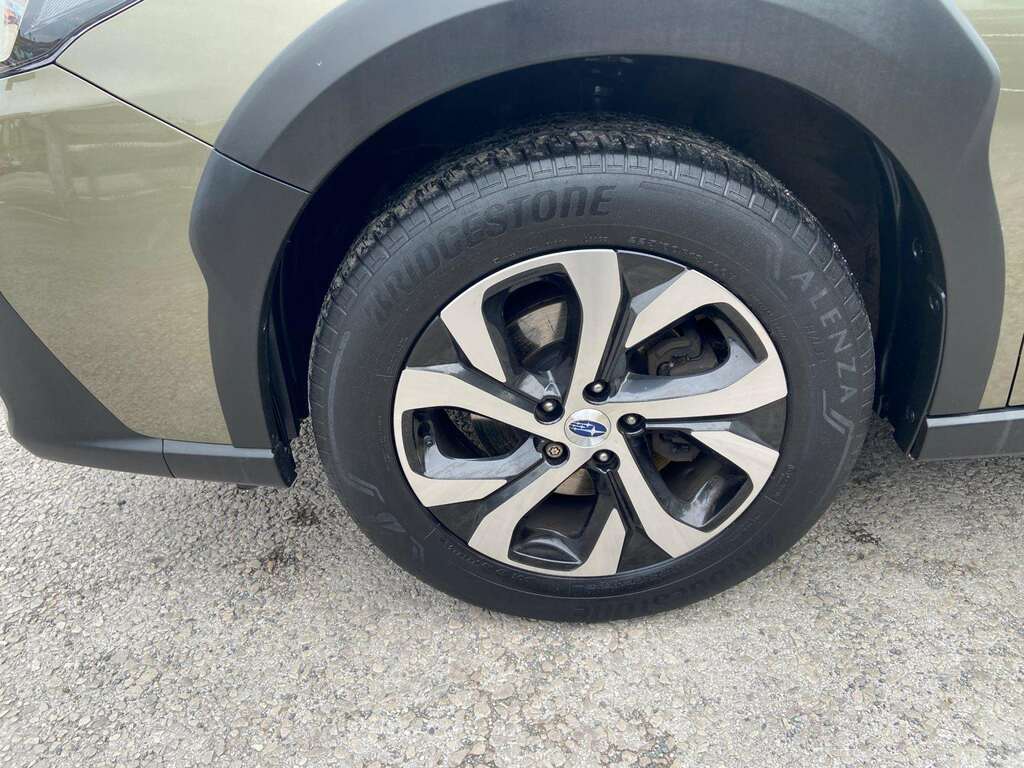 Subaru Outback  Green #8