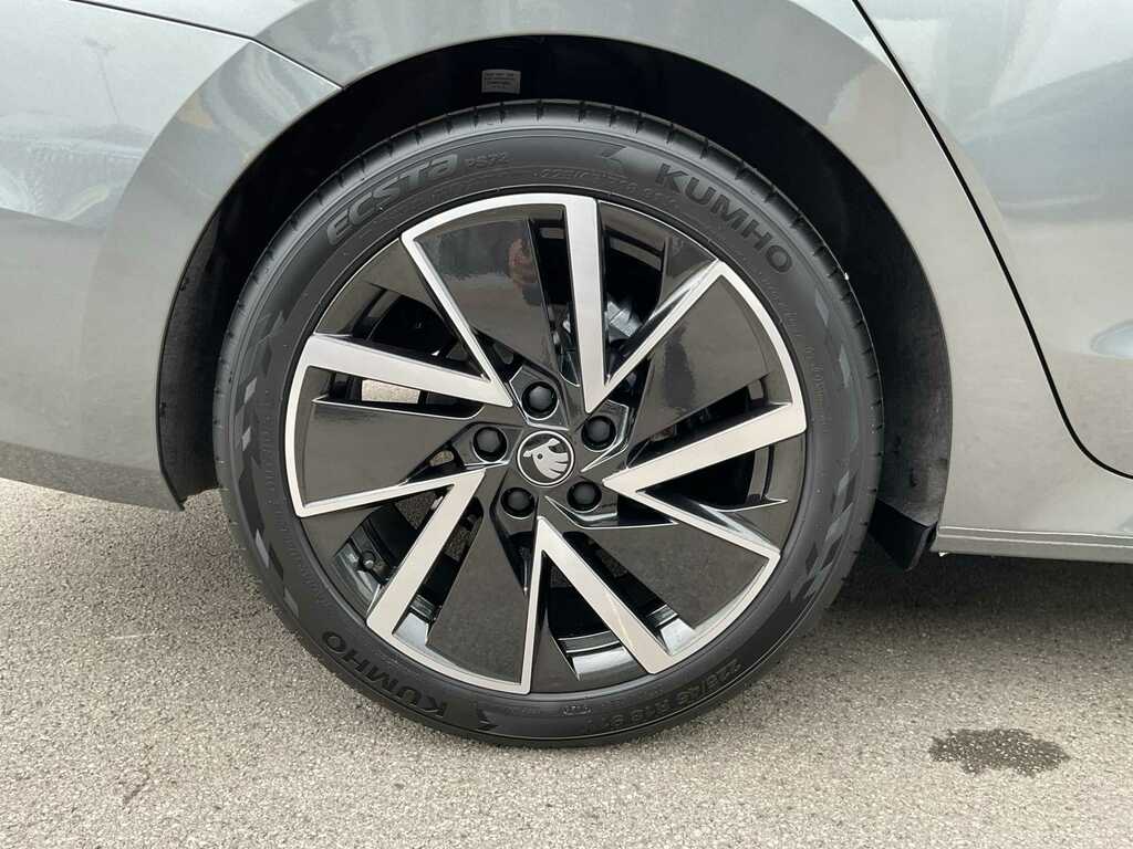 Skoda Octavia 1.5 Tsi 150 E-tec Sportline Dsg KT26BZP Grey #5