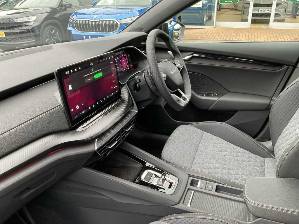Skoda Octavia 1.5 Tsi 150 E-tec Sportline Dsg KT26BZP Grey #2