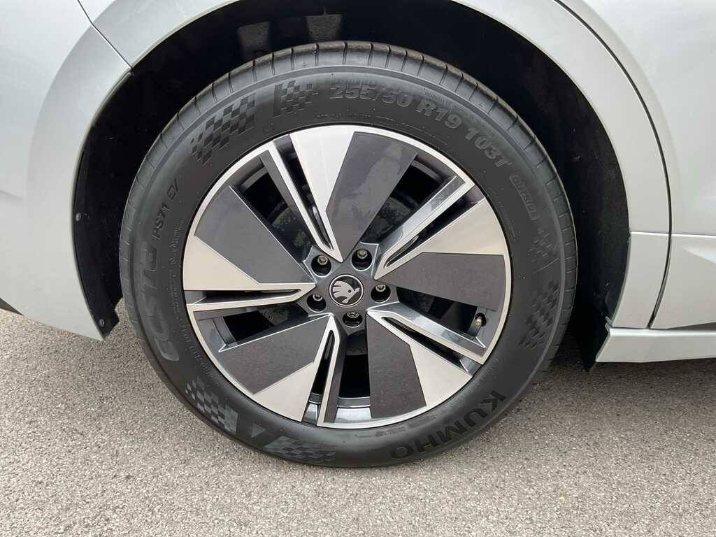 Skoda ENYAQ 210Kw 85 Edition 82Kwh Silver #5