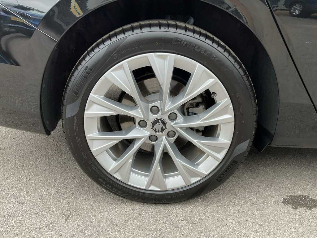Skoda Superb 1.5 Tsi Iv Se L Dsg Black #5