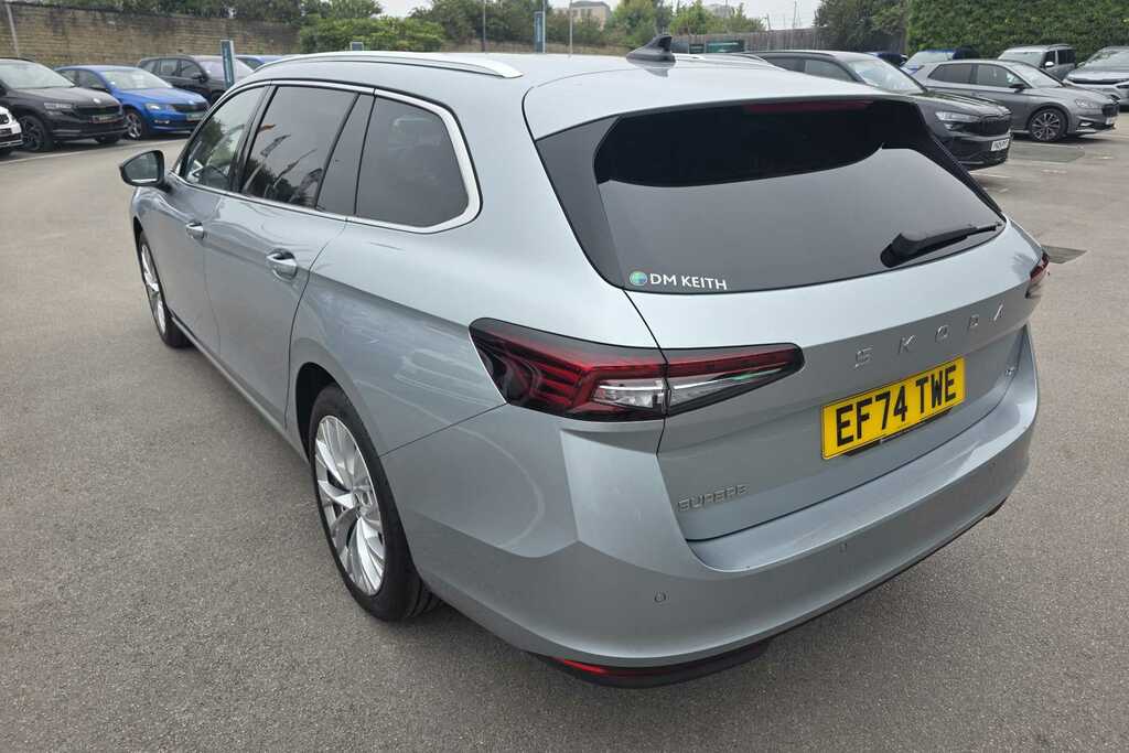 Skoda Superb 2.0 Tdi 193 Se L 4X4 Dsg Silver #3