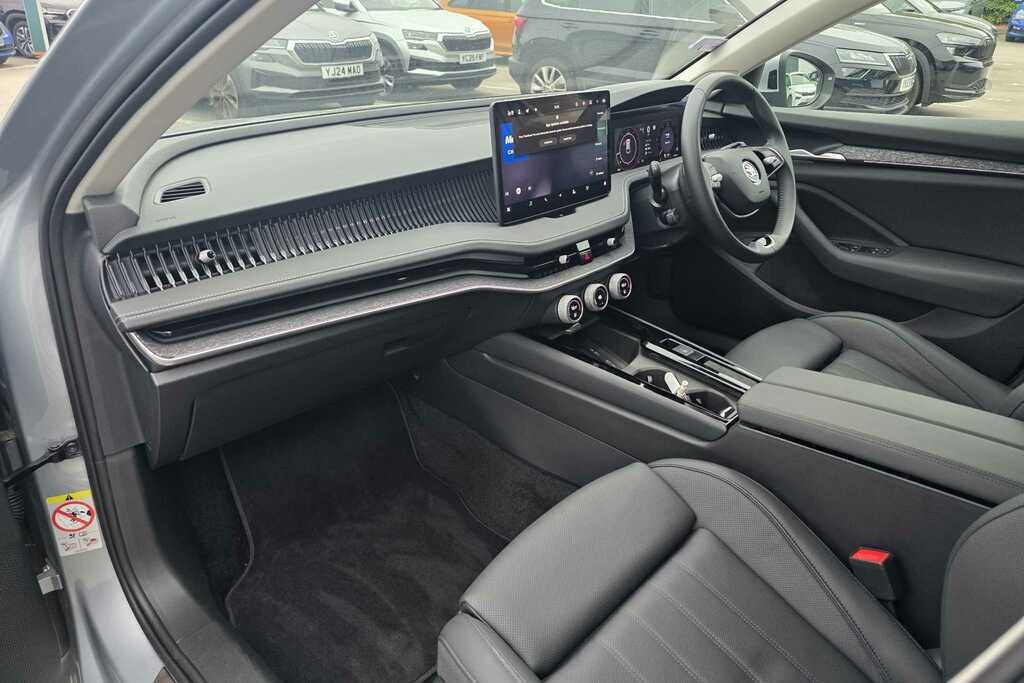 Skoda Superb 2.0 Tdi 193 Se L 4X4 Dsg Silver #2