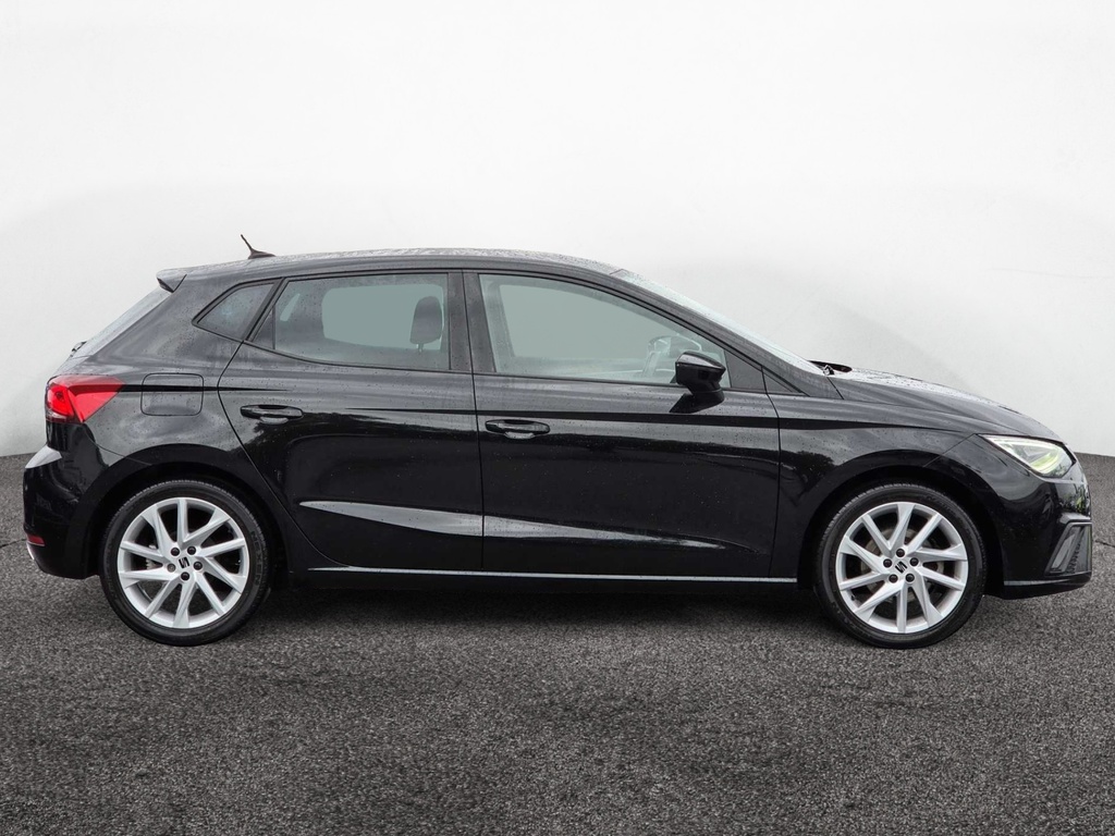 Seat Ibiza 1.0 Tsi 110 Fr FV73OBO Black #4