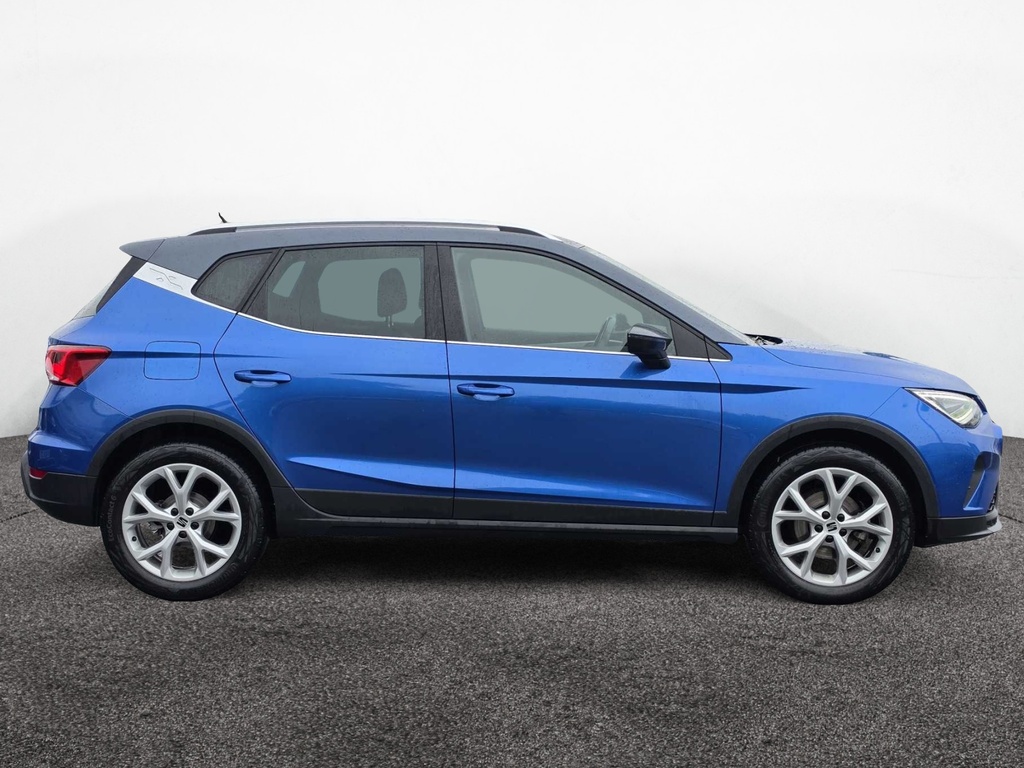 Seat Arona 1.5 Tsi 150 Fr Dsg Blue #4