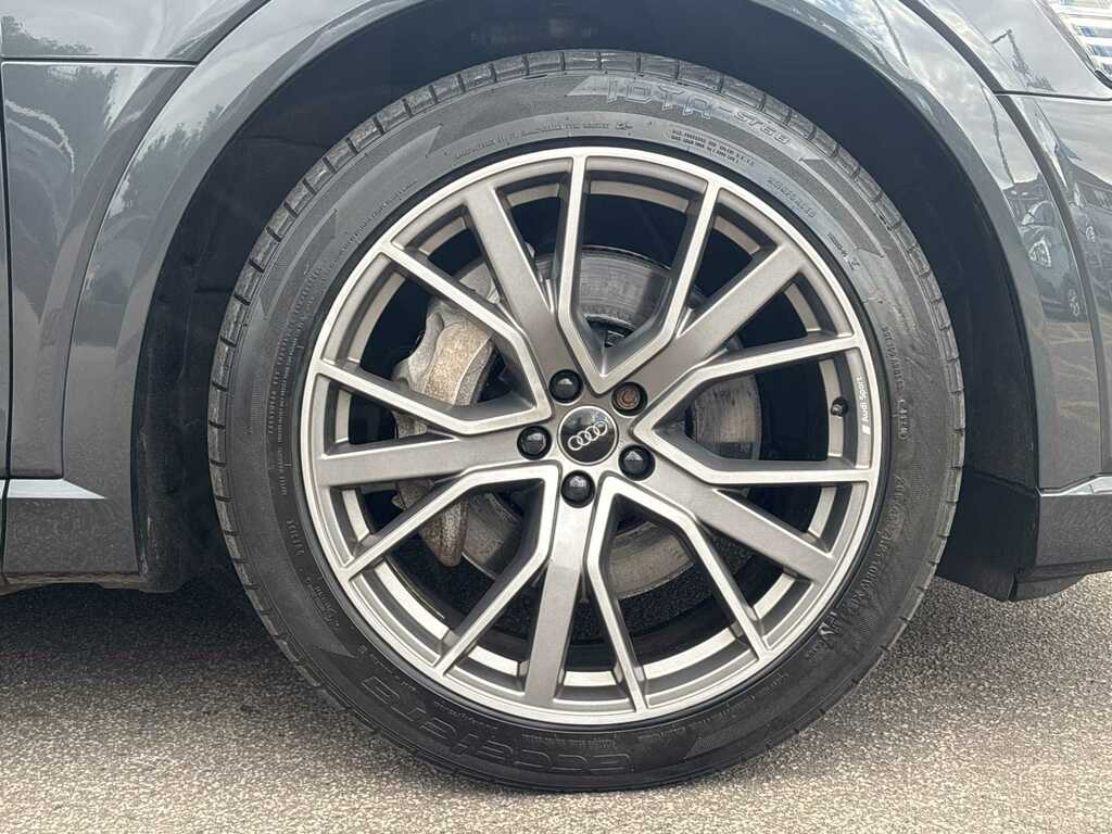 Audi E-tron 300Kw 55 Quattro 95Kwh Launch Edition Grey #6