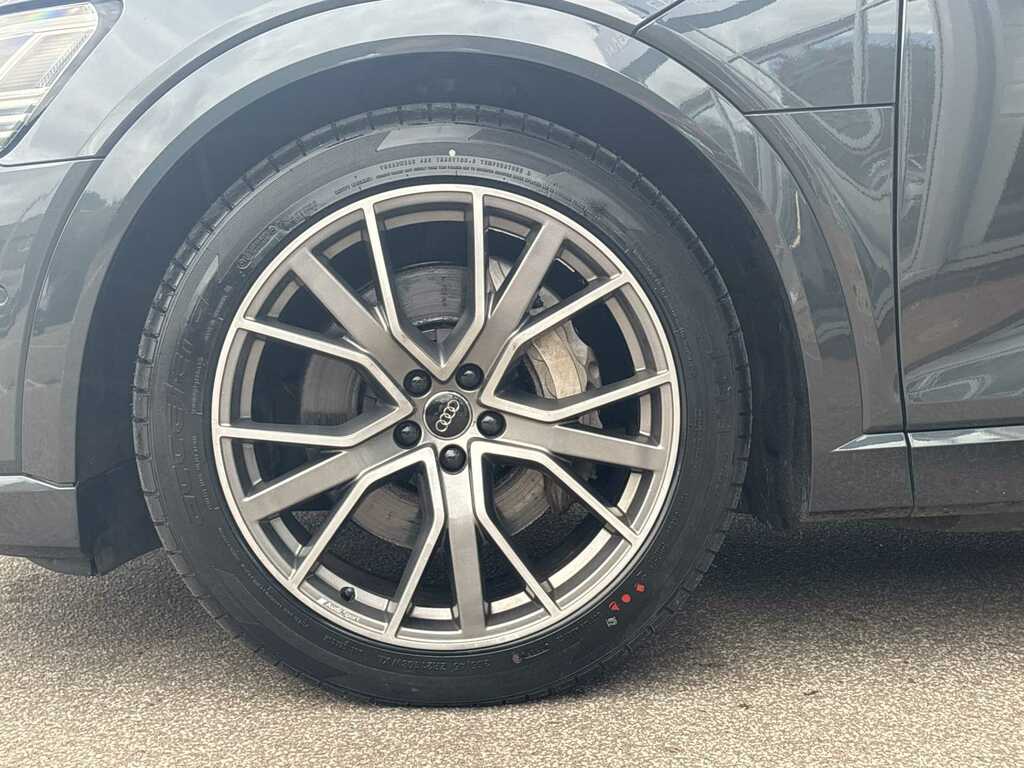 Audi E-tron 300Kw 55 Quattro 95Kwh Launch Edition Grey #5