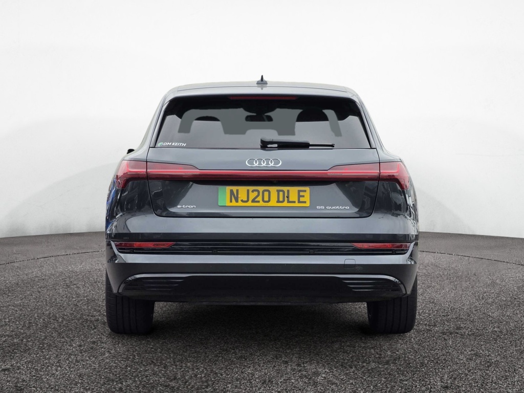 Audi E-tron 300Kw 55 Quattro 95Kwh Launch Edition Grey #4