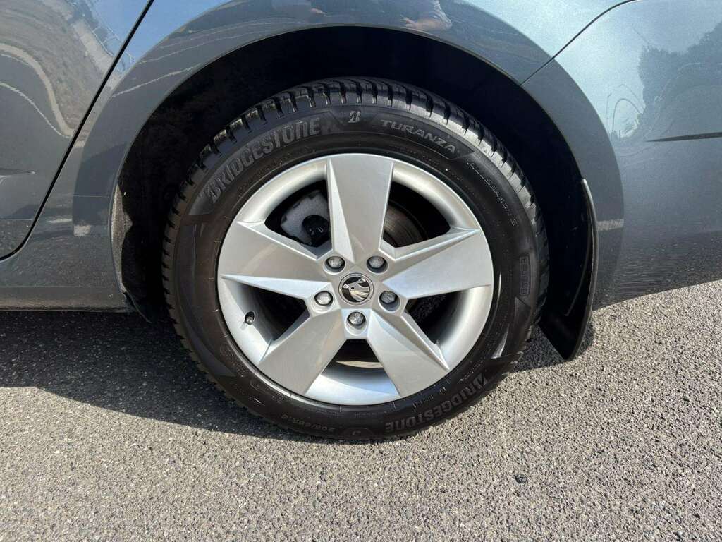 Skoda Octavia Octavia 1.5 Tsi Se L Dsg Silver #29