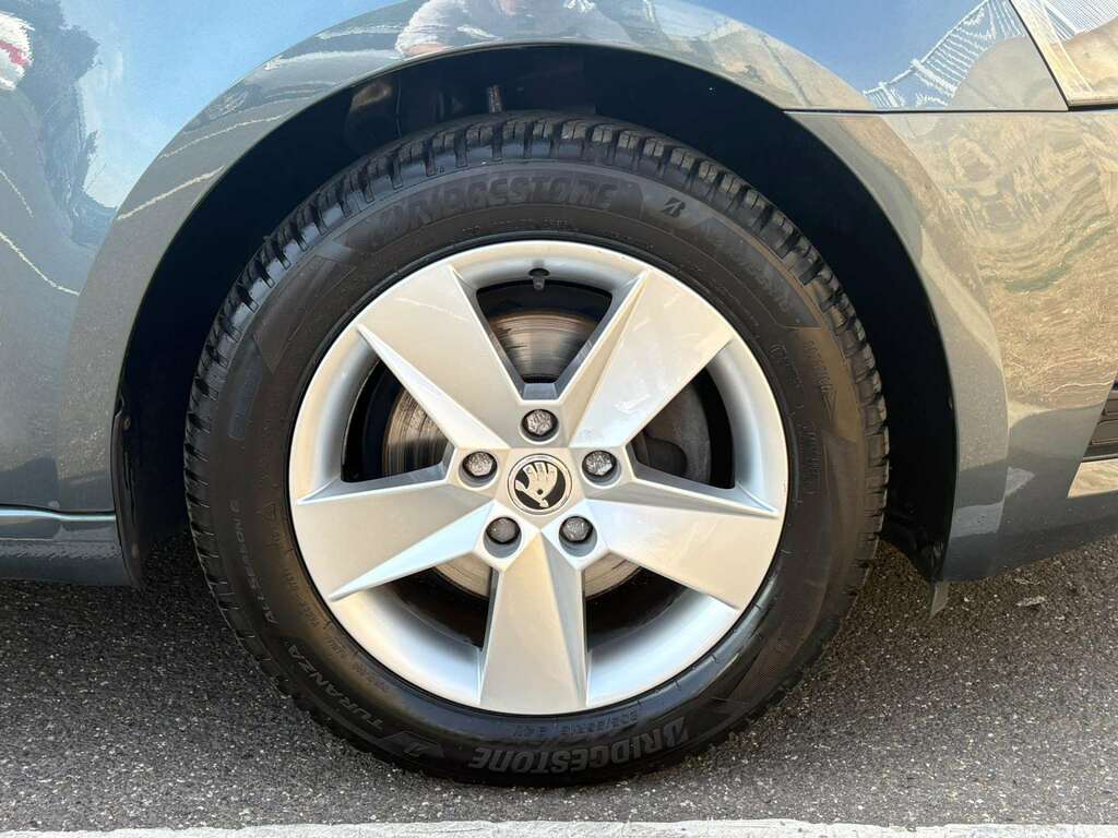 Skoda Octavia Octavia 1.5 Tsi Se L Dsg Silver #35