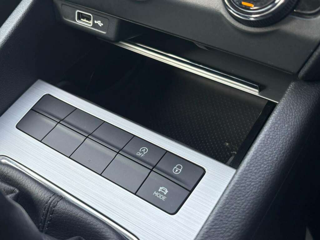 Skoda Octavia Octavia 1.5 Tsi Se L Dsg Silver #20