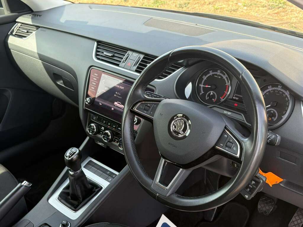 Skoda Octavia 1.5 Tsi Se Grey #2