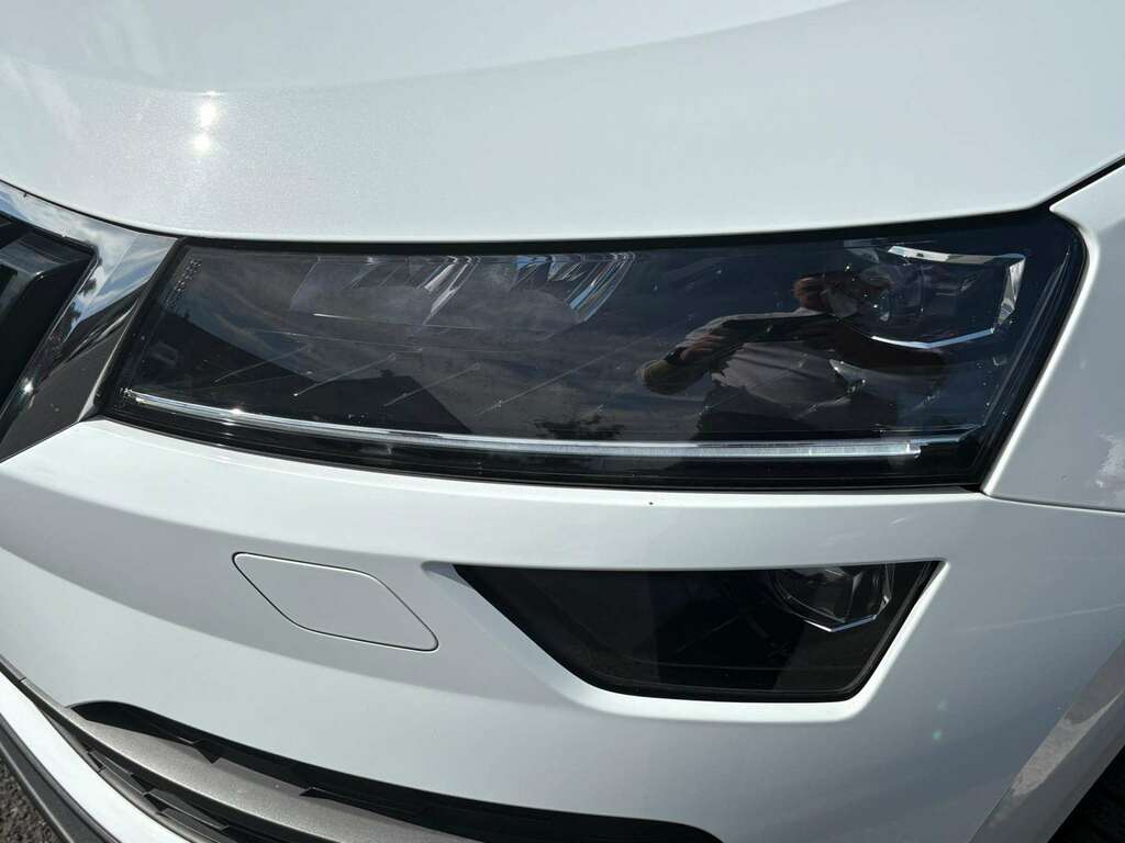 Skoda Karoq 1.0 Tsi 110 Se L White #22