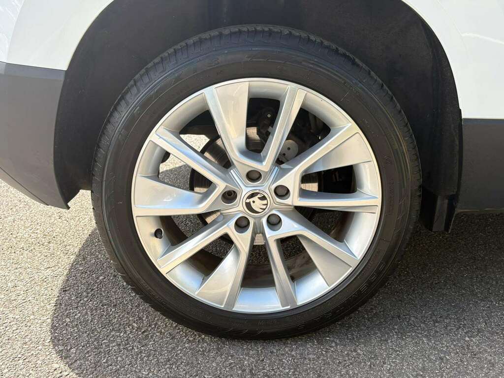 Skoda Karoq 1.0 Tsi 110 Se L White #38