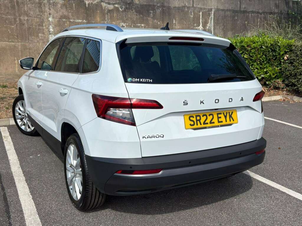 Skoda Karoq 1.5 Tsi Se L Dsg White #3