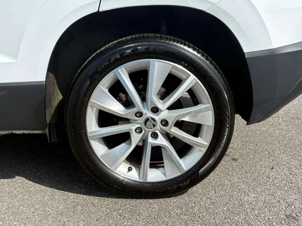 Skoda Karoq 1.0 Tsi 110 Se L White #28