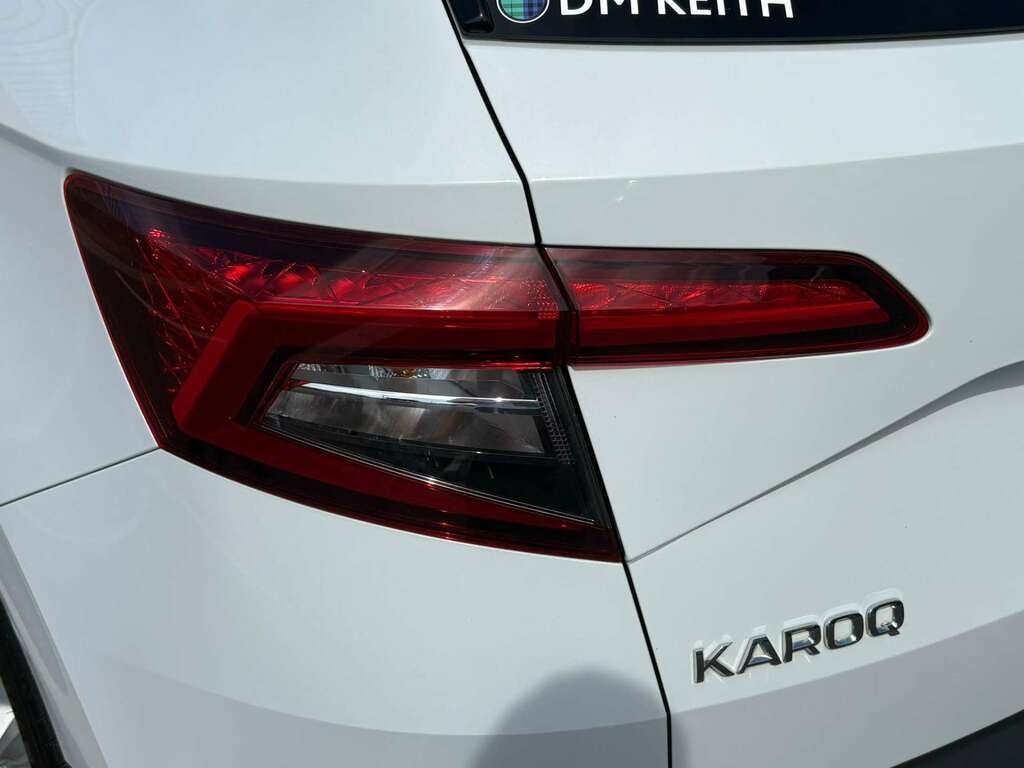 Skoda Karoq 1.0 Tsi 110 Se L White #40