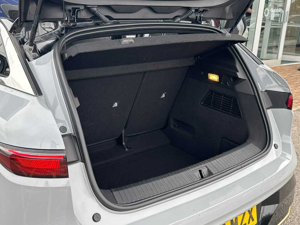 Renault Megane E-Tech E-tech #43