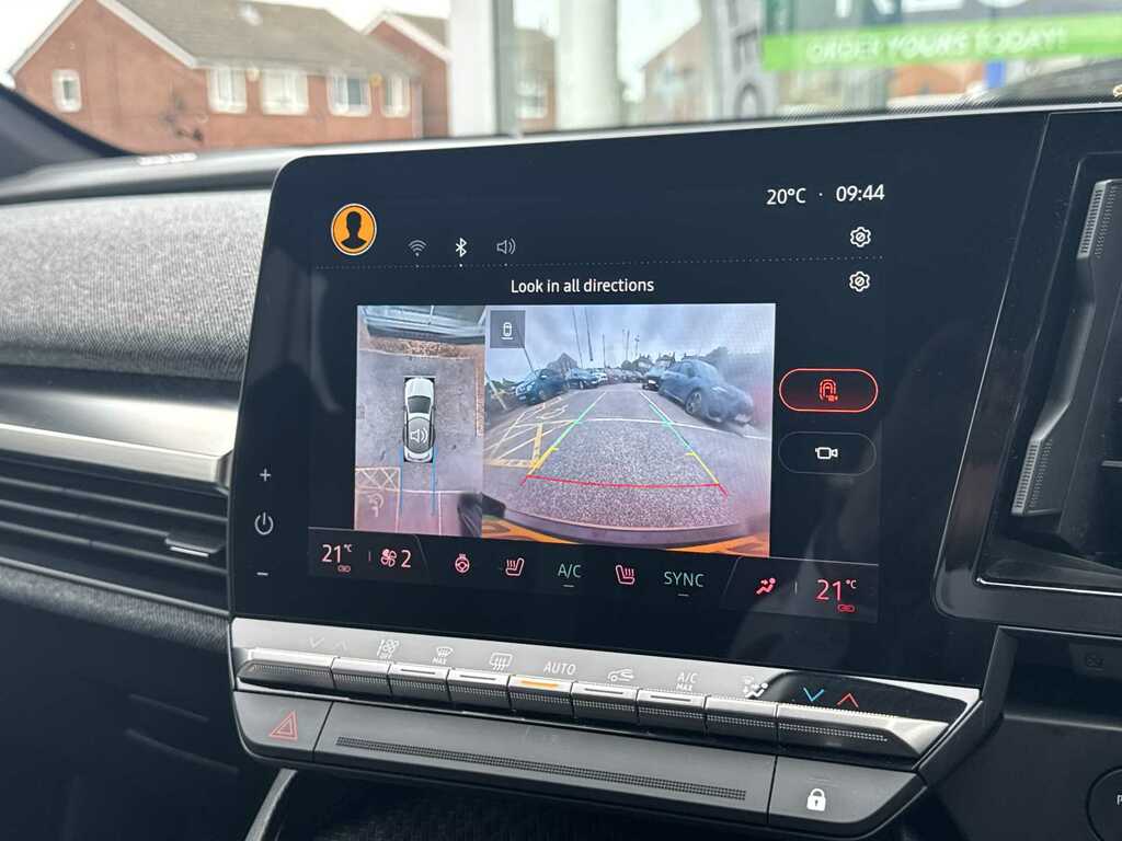 Renault Megane E-Tech E-tech #25