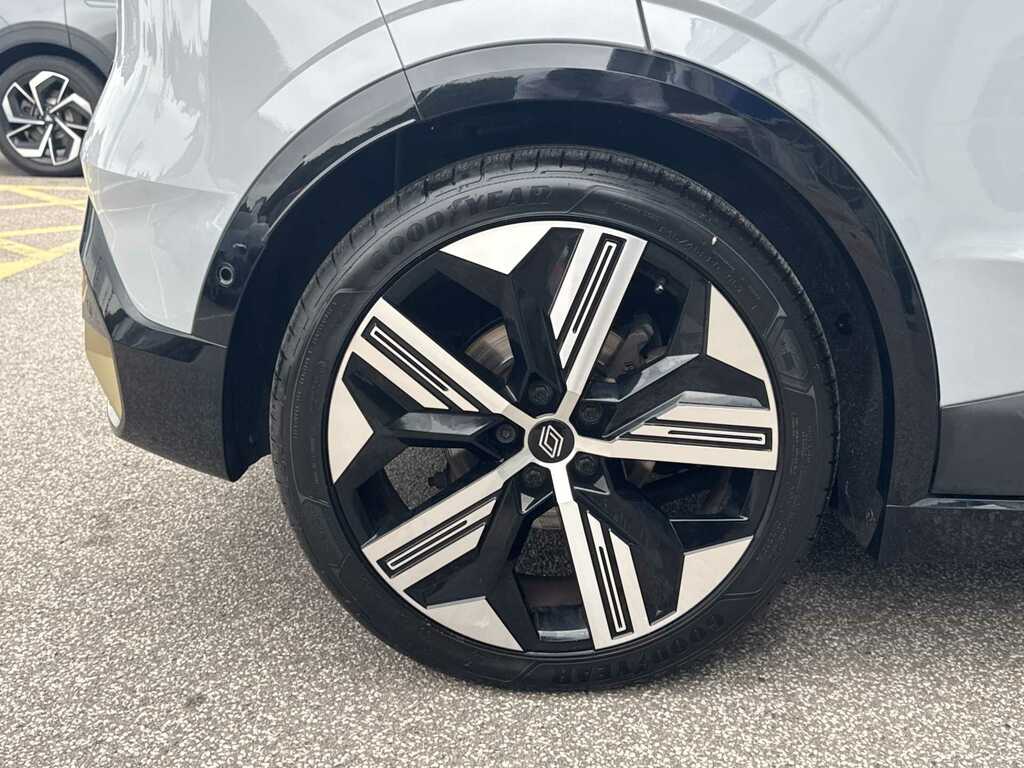 Renault Megane E-Tech E-tech #12