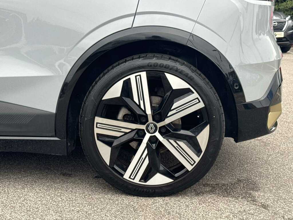 Renault Megane E-Tech E-tech #13