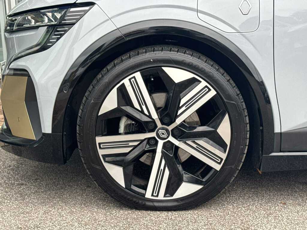Renault Megane E-Tech E-tech #14