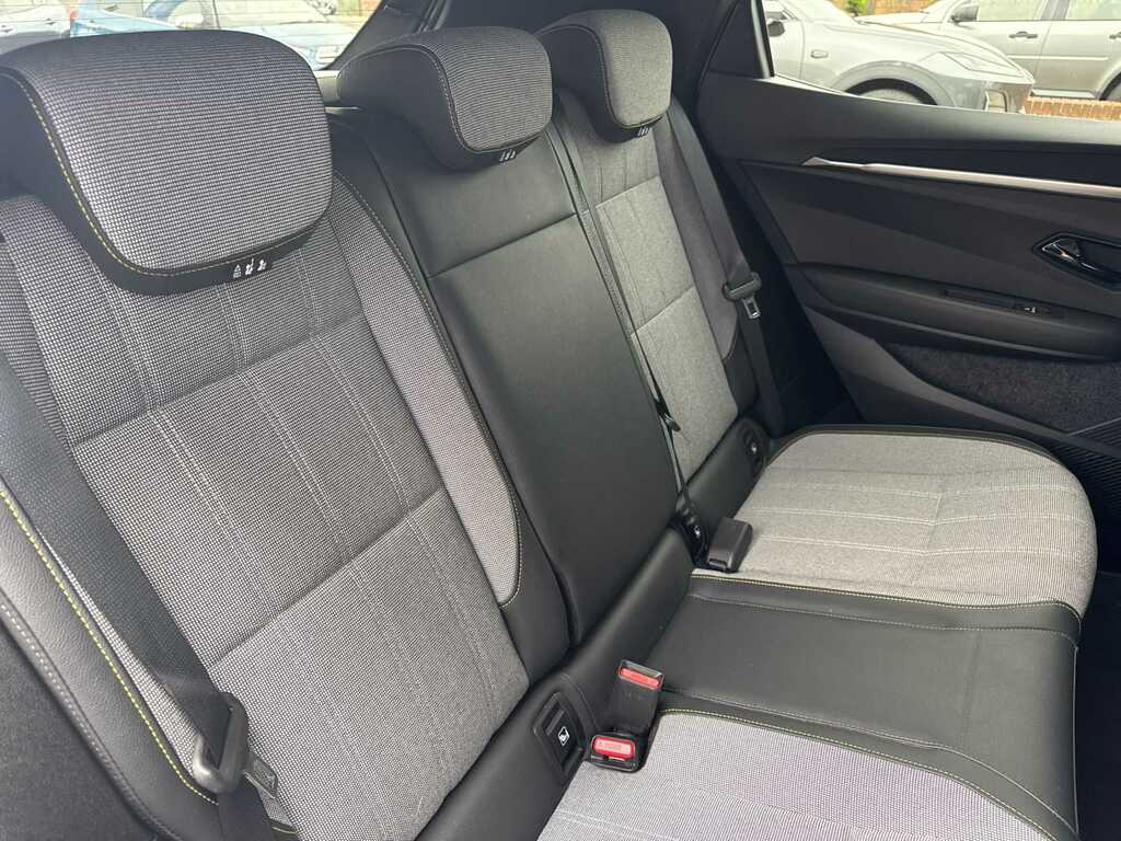 Renault Megane E-Tech E-tech #9