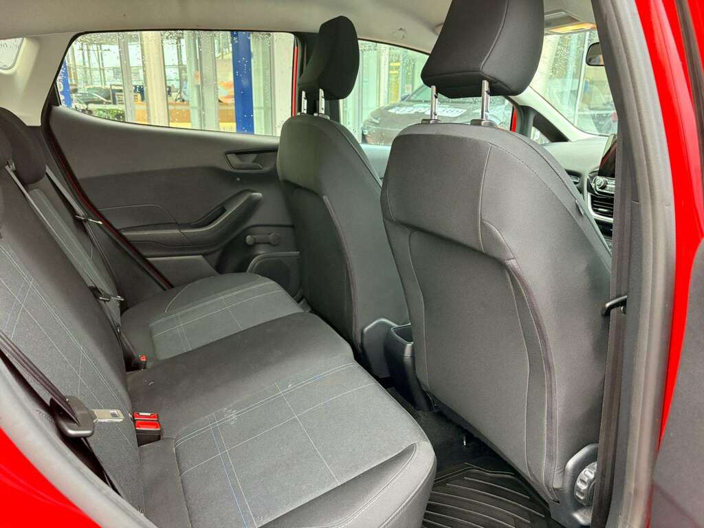 Ford Fiesta Fiesta Active X T Silver #31
