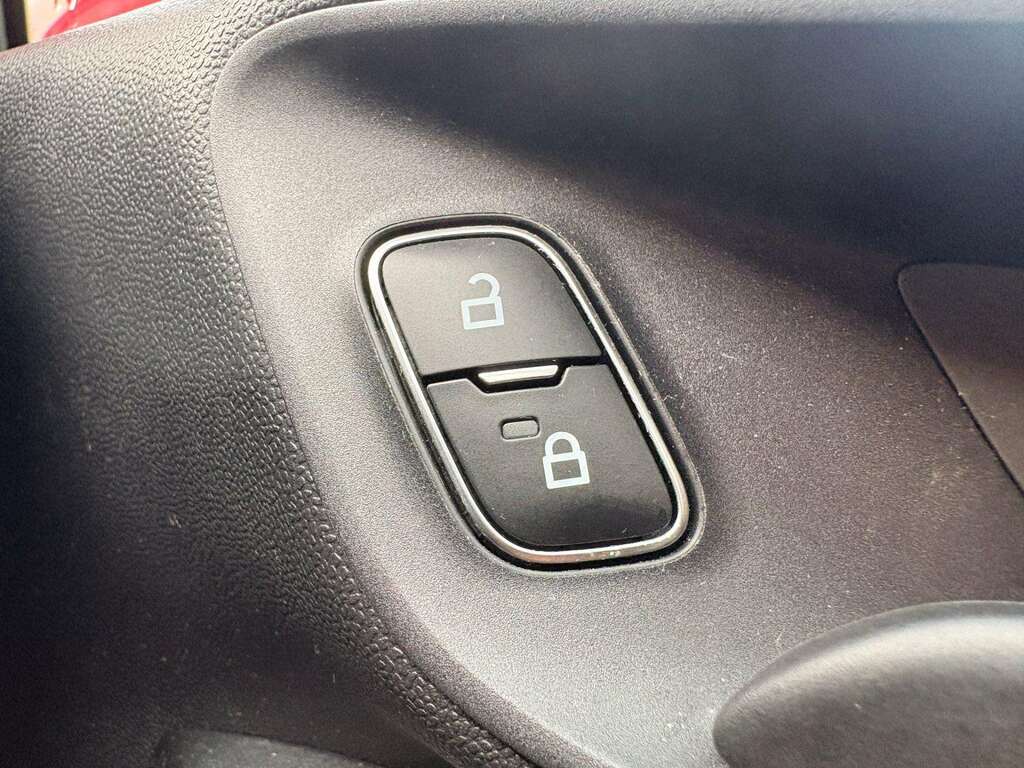 Ford Fiesta Fiesta Active X T Silver #26