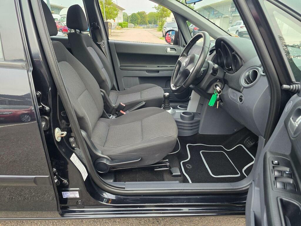 Mitsubishi Colt Czc2 Black #25