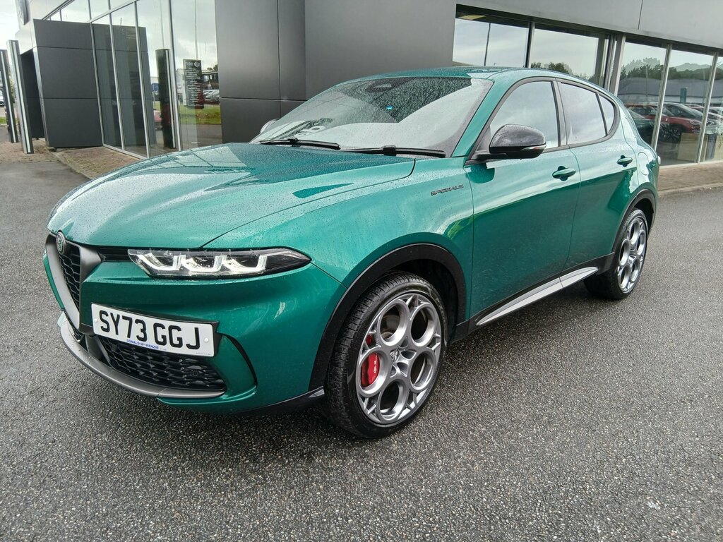 Alfa Romeo Tonale 1.3 Speciale Plug-in Hybrid Q4 Awd Green #5