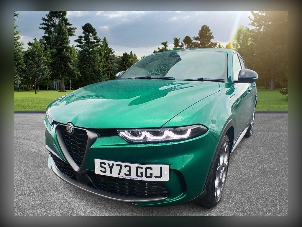 Alfa Romeo Tonale 1.3 Speciale Plug-in Hybrid Q4 Awd Green