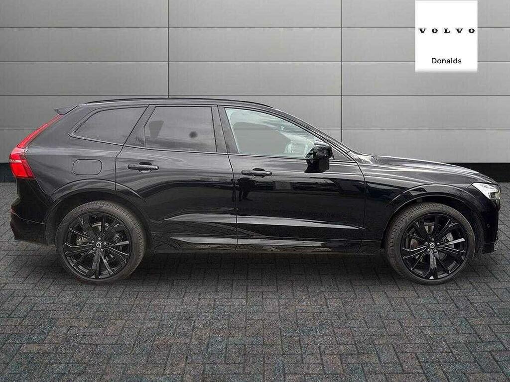 Volvo XC60 2.0 B5 Mhev Plus Black Edition Suv Hybr YG25DJK Black #2