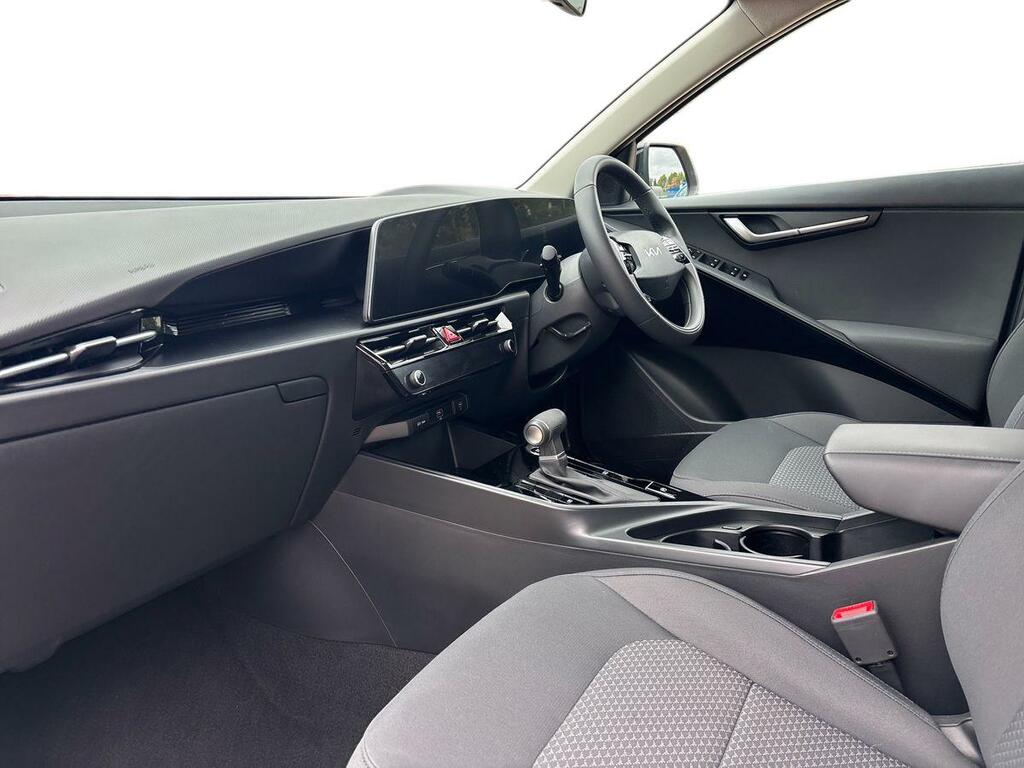 Kia Niro Evolve Red #15