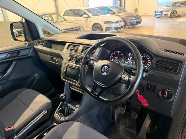 Volkswagen Caddy 2019 2.0 Tdi C20 Bluemotion Tech Highline Panel Va WG19NXR Blue #5