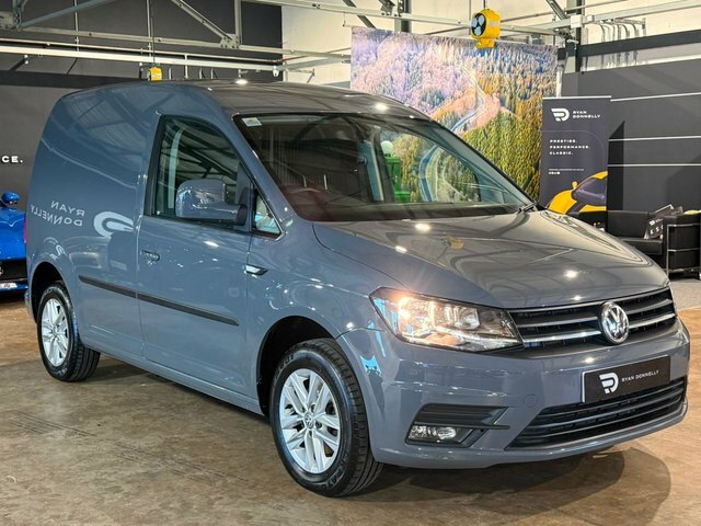 Volkswagen Caddy 2019 2.0 Tdi C20 Bluemotion Tech Highline Panel Va Blue